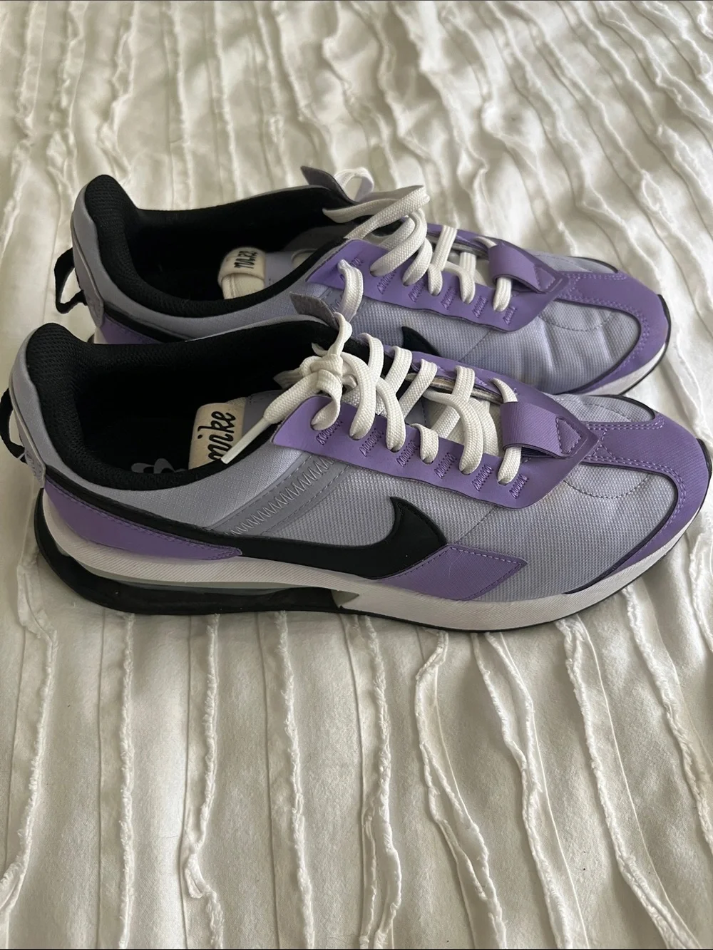 Nike Air Max Pre Day - Picture 3 of 10